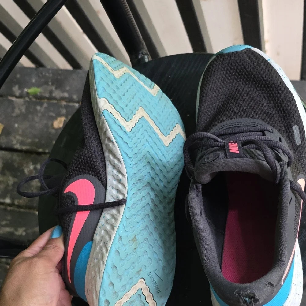 Nike Black and Coral Athletic Shoes - Picture 6 of 12